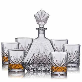 Pyramid whiskey set