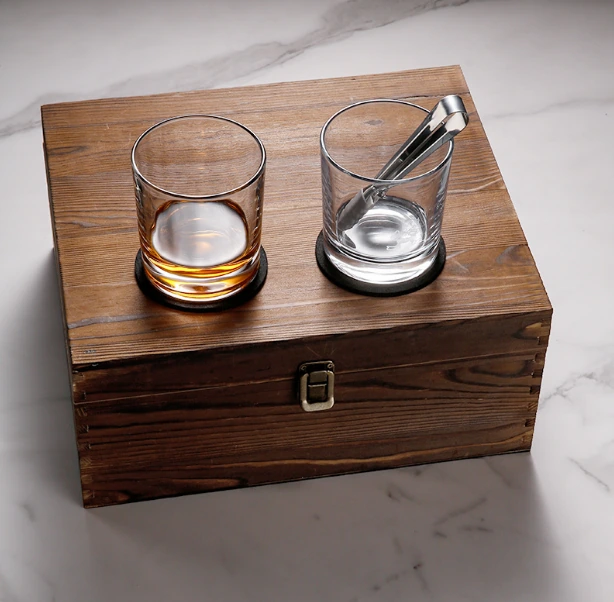 Rounded-glass gift set