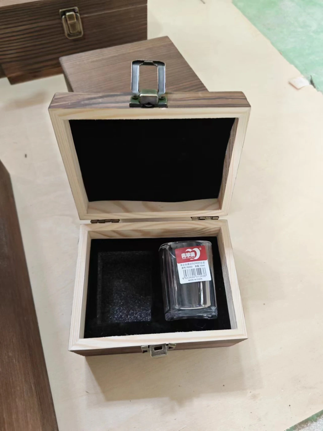 Two-shot wooden box