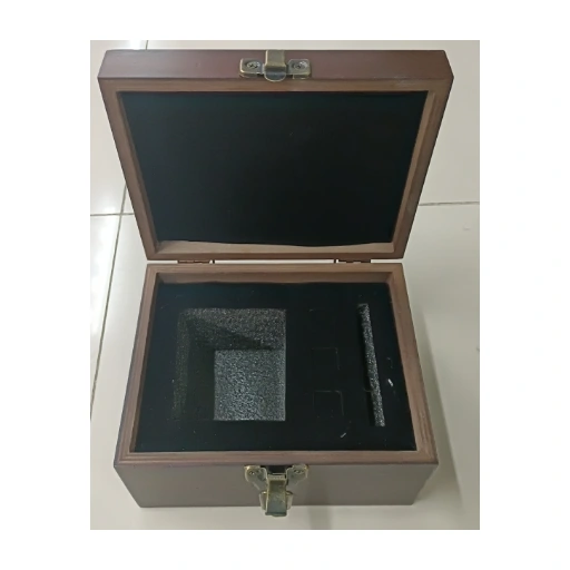 Single-item display box